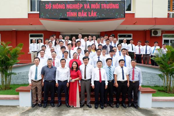 Công bố các quyết định của Giám đốc Sở Nông nghiệp và Môi trường tỉnh Đắk Lắk (mới) về công tác cán bộ