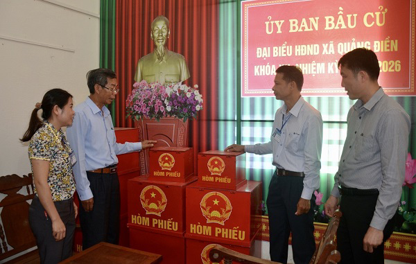 Ủy ban bầu cử tỉnh hướng dẫn lập danh sách cử tri và thẻ cử tri