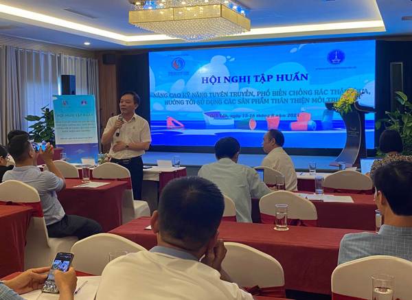 Hội nghị tập huấn “Nâng cao kỹ năng tuyên truyền, phổ biến chống rác thải nhựa, hướng tới sử dụng các sản phẩm thân thiện môi trường”