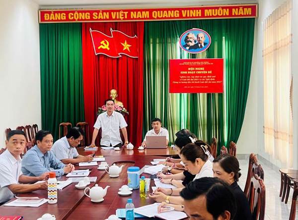 Chi bộ Trung tâm phát triển quỹ đất Đắk Lắk tổ chức Hội nghị sinh hoạt chuyên đề với nội dung “Nghiên cứu, cập nhật các quy định mới về Luật đất đai 2024 và các Nghị định, Thông tư hướng dẫn thi hành Luật đất đai năm 2024”