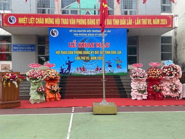 Văn phòng Đăng ký đất đai tỉnh Đắk Lắk tổ chức thành công Hội thao truyền thống lần thứ VII tại huyện Ea H'leo