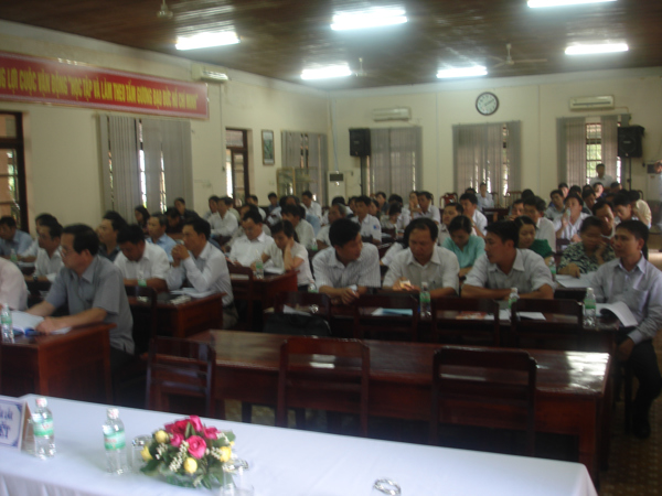 Hội nghị trực tuyến triển khai thi hành Luật Đất đai và các văn bản hướng dẫn thi hành