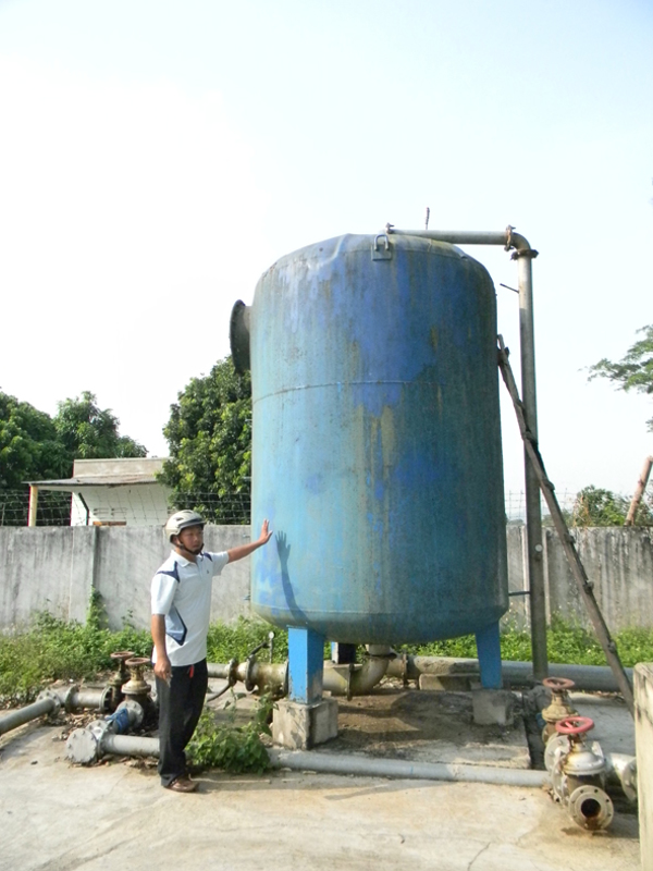 Nước sạch thị trấn Krông Kmar: Giá cao, chất lượng thấp